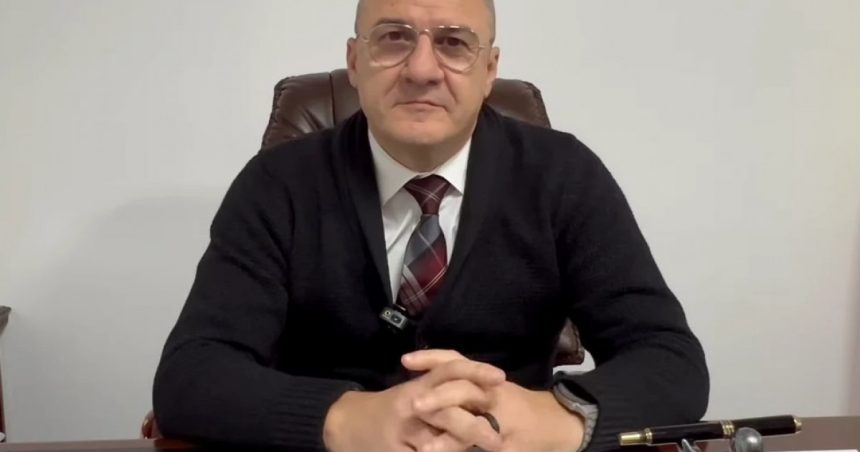 marius sponoche managerul spitalului din cernavoda retinut de dna pentru o mita de 15 000 de euro a fost prins in flagrant 67ab9bffbb8c0