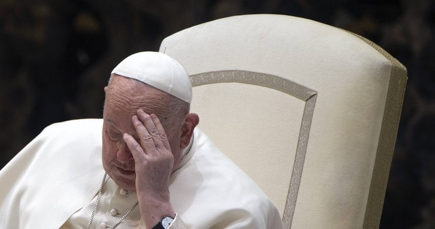 Medicii anunță o „situație complexă” în cazul stării de sănătate a papei Francis și au hotărât să-i modifice tratamentul 1 medicii anunta o situatie complexa in cazul starii de sanatate a papei francis si au decis sa i schimbe tratamentul 67b384ec28d3b