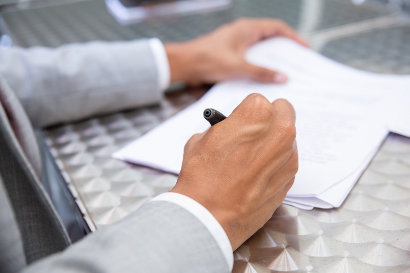 Mega-fuziune în afacerile familiei Secărea: Afaceristul intenționează să unească șase firme sub denumirea Worldwide Rent SRL 1 mega fuziune in afacerile familiei secarea afaceristul vrea sa uneasca sase firme unite sub worldwide rent srl 67b80ea751135