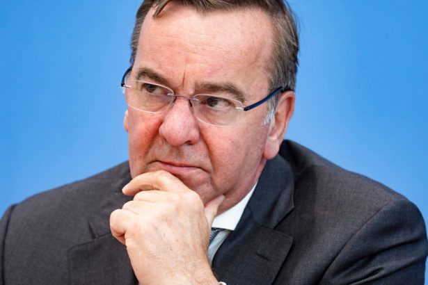 ministrul german al apararii reactioneaza la criticile aduse europei de jd vance nu este acceptabil 67af7f2fc0587