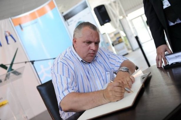 minuta proces penal incetat fata de nicusor constantinescu instanta l a obligat sa achite 233 milioane de euro consiliului judetean cu apel 67c1af09909c5