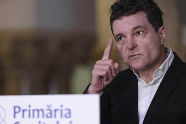 nicusor dan dezvaluie cati bani a strans din donatii pentru campania sa la prezidentiale 67b4cbe514d7e