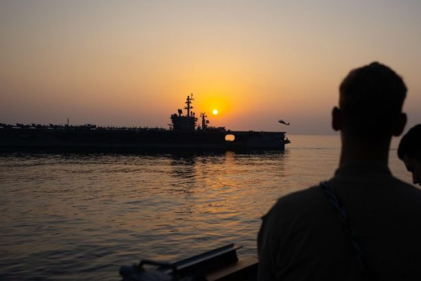 o noua modalitate de lupta navele americane au respins dronele rebelilor houthi fara sa traga niciun foc de arma 67aae535162be