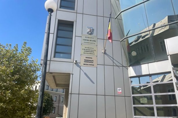 oficial mai multi judecatori ies la pensie unul este din constanta vezi aici despre cine este vorba 679dccc270626