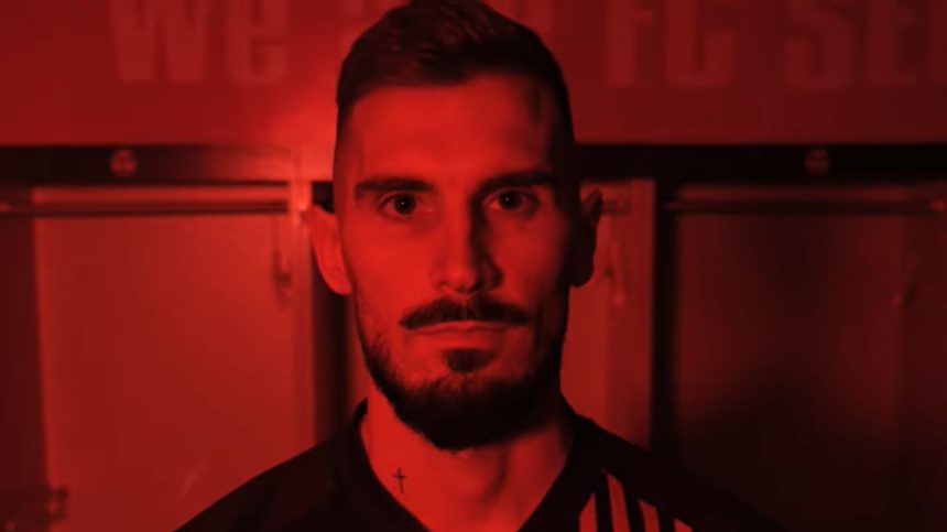 OFICIAL: Marko Dugandzic a fost prezentat la noua echipă. Prima reacție a fostului golgheter din Superliga. 1 oficial marko dugandzic a fost prezentat la noua echipa prima reactie a fostului golgheter din superliga 67c00e8258e46