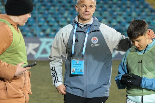 otelul galati gloria buzau ora 1700 live text ovidiu burca in cautarea primei victorii in noul mandat 679ddcaa63ab7