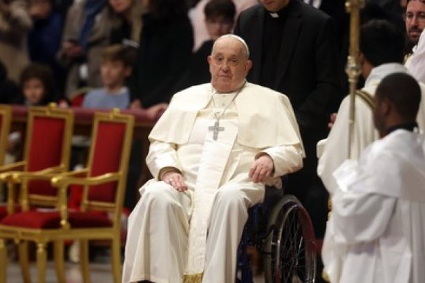 papa francisc nu este in afara pericolului avertismentul lansat de echipa de medici ai suveranului pontif 67b8f1cc0e338