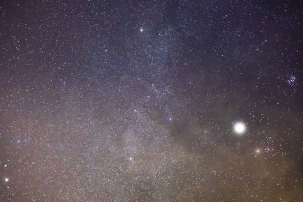 parada planetelor aparitia a sase planete va atinge apogeul incepand de duminica 67b9d9d7ce0c7