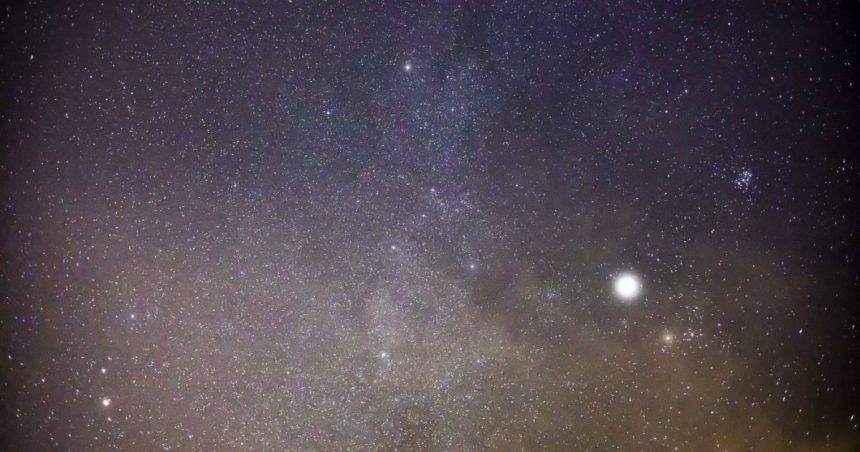 parada planetelor aparitia a sase planete va atinge apogeul incepand de duminica 67b9d9d7ce0c7