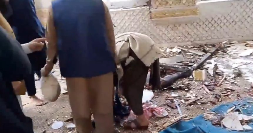 patru persoane au fost ucise si alte 13 au fost ranite in urma unui atentat sinucigas in pakistan 67c1a6ba7e814