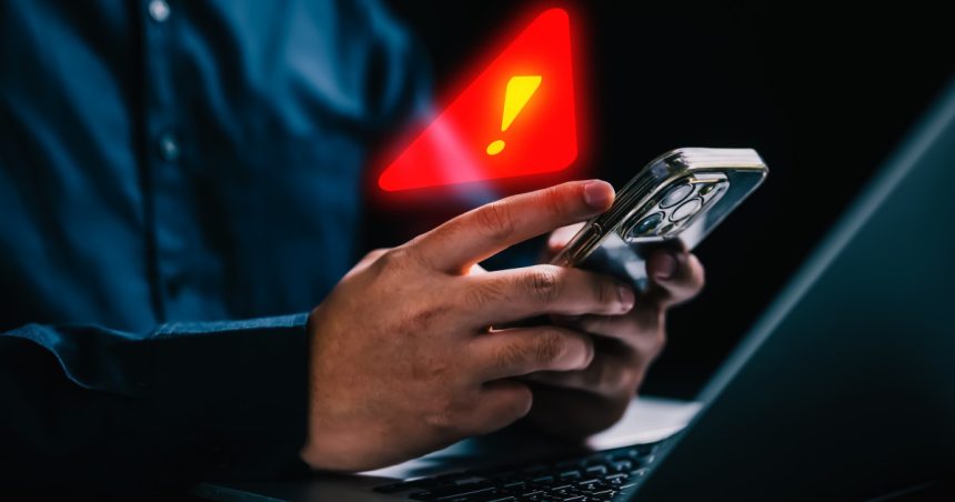 Poliția atenționează despre o nouă metodă de fraudă pe aplicații de mesagerie. Ce experiențe au avut mai multe persoane din județul Suceava. 1 politia avertizeaza asupra unei noi metode de frauda pe aplicatii de mesagerie ce au patit mai multe persoane din judetul suceava 67bb2101a6306