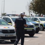 politisti amenintati de un tanar care conducea cu viteza cum a incercat sa fuga de agenti 679f35869ef65