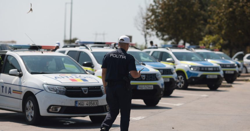 Polițiști amenințați de un tânăr care conducea cu viteză. Cum a încercat să scape de agenți 1 politisti amenintati de un tanar care conducea cu viteza cum a incercat sa fuga de agenti 679f35869ef65