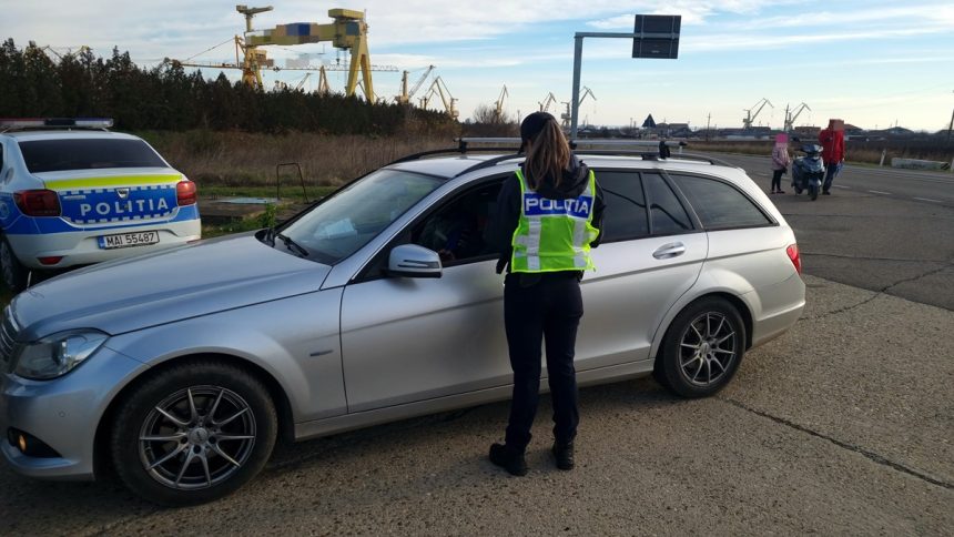 Polițiștii din Mangalia și Cernavodă, acțiuni FULGER în trafic: amenzi și permise reținute 1 politistii din mangalia si cernavoda actiuni fulger in trafic amenzi si permise retinute 67b9a6665f0fb