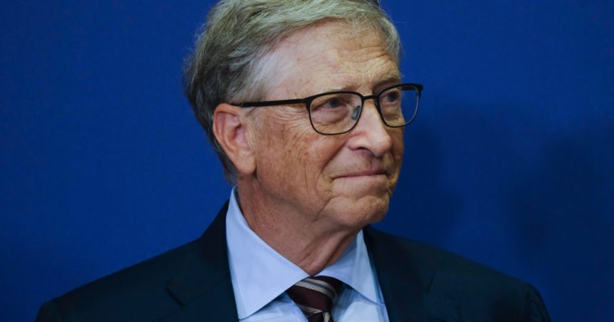 Povestea lui Bill Gates, copilul „diferit” care a devenit unul dintre cei mai renumiți filantropi ai lumii. A donat miliarde, dar „mai are multe de oferit” 1 povestea lui bill gates copilul diferit care a ajuns unul dintre filantropii lumii a donat miliarde dar mai are multe de dat 67a09f6b900bf