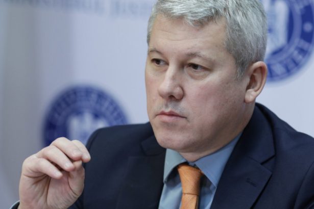 predoiu despre georgescu si asocierea politicienilor cu grupuri de cetateni care au armament societatea nu va tolera asa ceva 67c183c76f5db