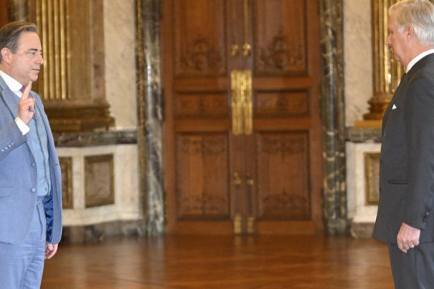 premiera in belgia primul premier separatist din istoria tarii a depus juramantul dupa sapte luni de negocieri 67a094fe6339f