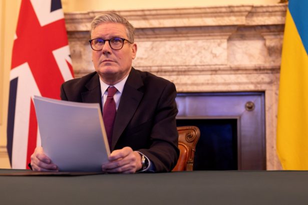 premierul keir starmer afirma ca putin nu detine toate cartile in ucraina in ciuda afirmatiilor lui trump 67bc956df0dc5