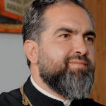 preotul acuzat de legaturi cu rusia si sanctionat de bor acuzat ca si a incendiat singur masina perchezitii la domiciliul sau 67b330a5183e9
