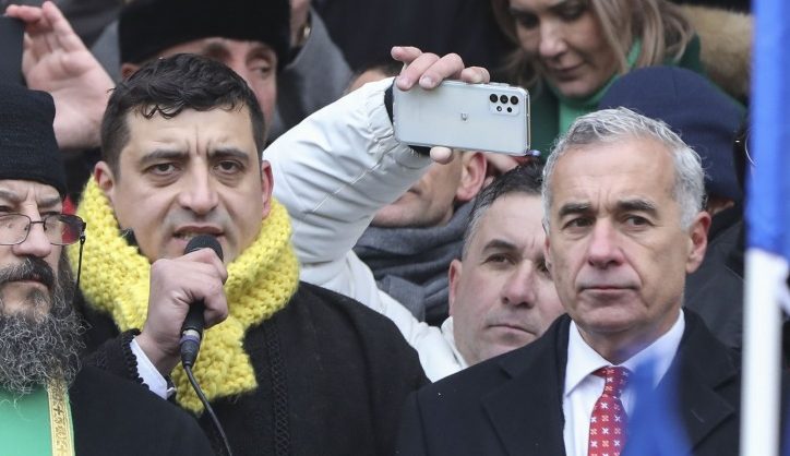 primele tensiuni intre georgescu si simion liderul aur isi depune candidatura la prezidentiale se face culoar pentru ponta 67a480abe6890