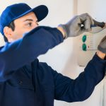 programe de ucenicie platite pentru tineri care sunt cele mai cautate meserii si ce salarii se ofera 67ab1a5471952