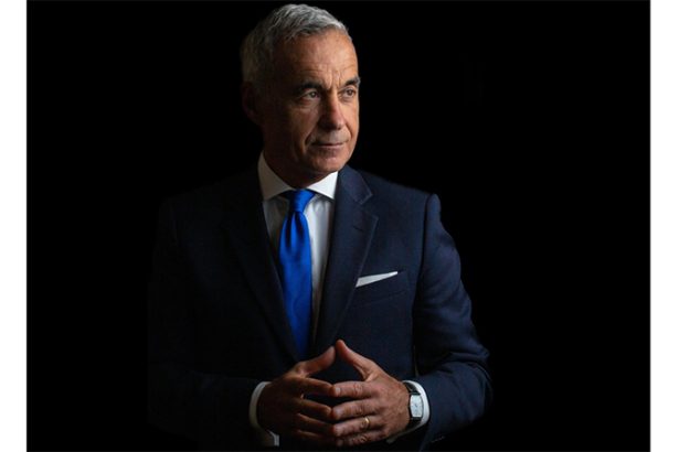 protest pentru sustinerea lui calin georgescu jandarmii au descoperit un briceag 67b9a9edc7b0c