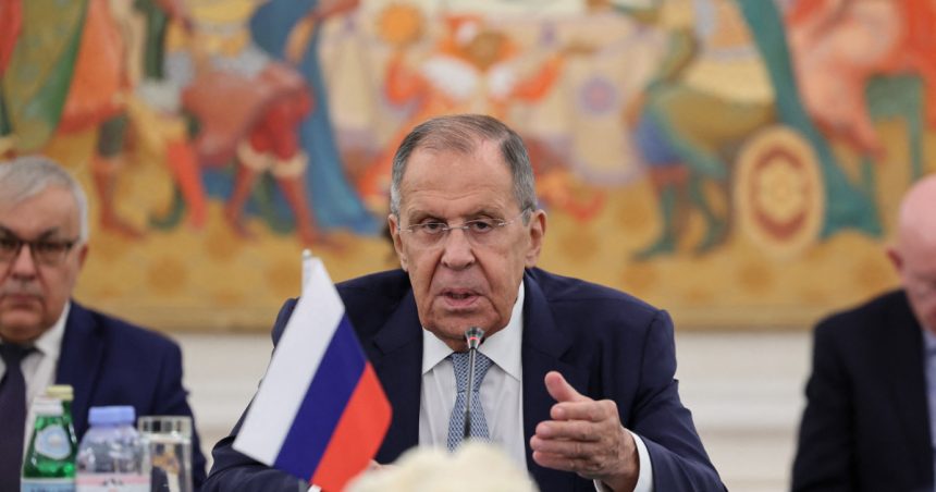putin l a trimis pe lavrov in iran prima vizita dupa inlaturarea de la putere a dictatorului sirian bashar al assad 67bdb20fdabcf