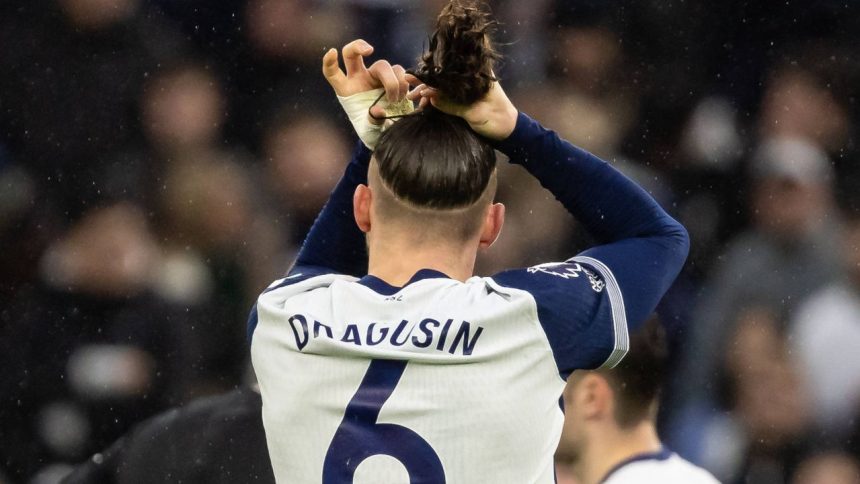 radu dragusin out din lotul lui tottenham premiera dupa transferul in anglia 679f748f937f8