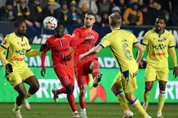 rapid si fcsb batalie in ultimele ore de mercato avem discutii cu ambele pretul e de 500 000 de euro 67a88be9c6e69