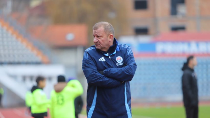 Raul Rusescu propune o echipă din Superligă: ”Cu Dorinel Munteanu antrenor, devine redutabilă” 1 raul rusescu vine cu o propunere pentru o echipa din superliga cu dorinel munteanu antrenor devine redutabila 67bf38491a123