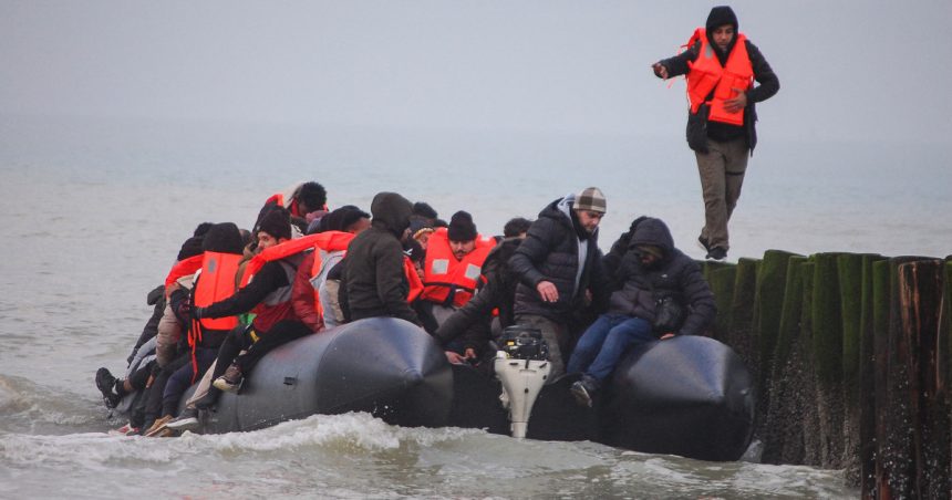 regatul unit inaspreste regulile pentru acordarea cetateniei ce migranti vor fi refuzati indiferent de durata sederii 67ac87d26201a