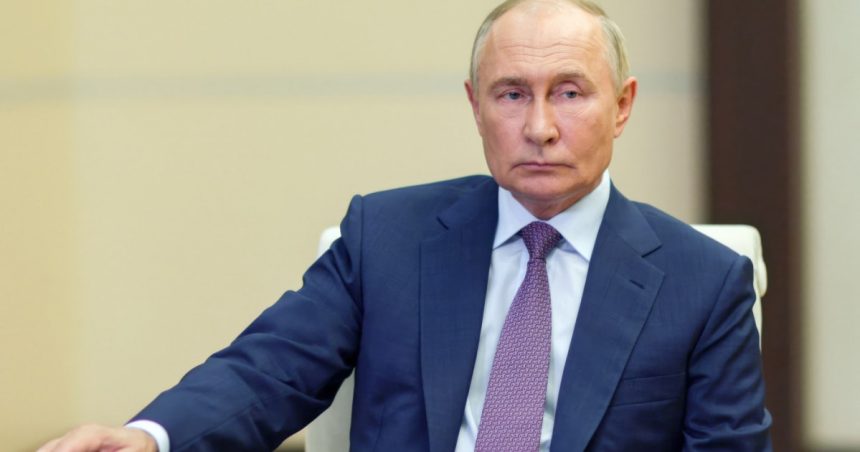 Schimbare radicală de atitudine la Kremlin: Putin se declară deschis la negocieri cu Zelenski 1 schimbare radicala de atitudine la kremlin putin se declara gata sa negocieze cu zelenski 67b47b75d23ce