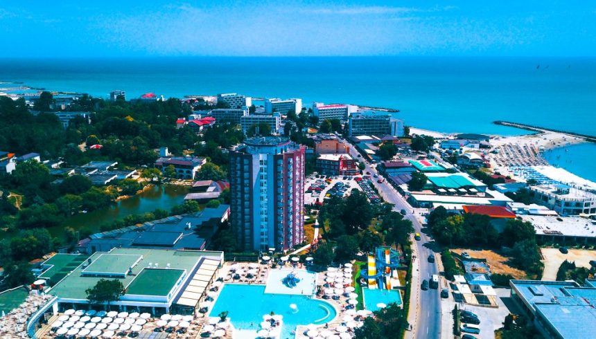 Schimbarea la față a stațiunii Venus: asfaltarea mai multor străzi 1 schimbarea la fata a statiunii venus vor fi asfaltate mai multe strazi 67b667b5ccf86