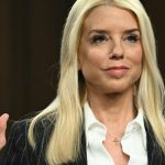 senatul a confirmat o pe pam bondi in functia de procuror general al sua independenta sa fata de trump e pusa sub semnul intrebarii 67a3152eebd6d