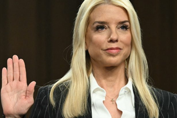 senatul a confirmat o pe pam bondi in functia de procuror general al sua independenta sa fata de trump e pusa sub semnul intrebarii 67a3152eebd6d