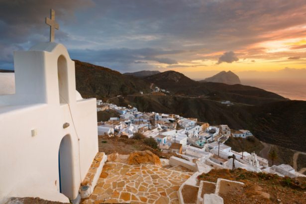 stare de urgenta declarata pe o a treia insula din grecia din cauza activitatii seismice 67aecf1070b67