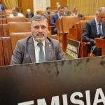 stelian ion si remus negoi usr la protestul din parlament mandatul lui ciolacu nu a fost niciodata despre despre binele oamenilor a fost despre privilegii lux si dispret fata de romani 67a3870e1aa87