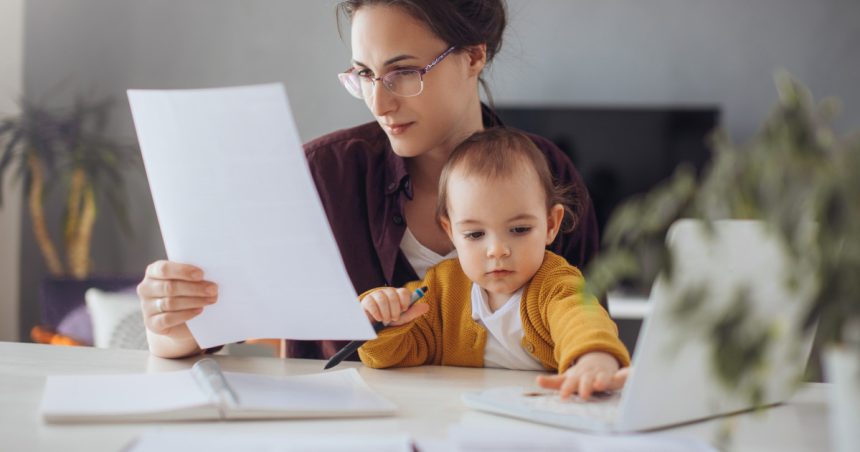 Stimulente financiare pentru nou-născuți în 2025: Sumele acordate părinților de la stat în primii ani de viață ai copilului. 1 stimulente financiare pentru nou nascuti in 2025 ce sume de bani primesc parinti de la stat in primii ani de viata ai copilului 67a6f09ef1cee