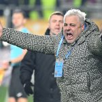 Șumudică, comunicat oficial după scandalul de la meciul cu Botoșani: „Asta voi face...” 3 sumudica comunicat oficial dupa scandalul de la meciul cu botosani asta voi face 67b46cc69339b
