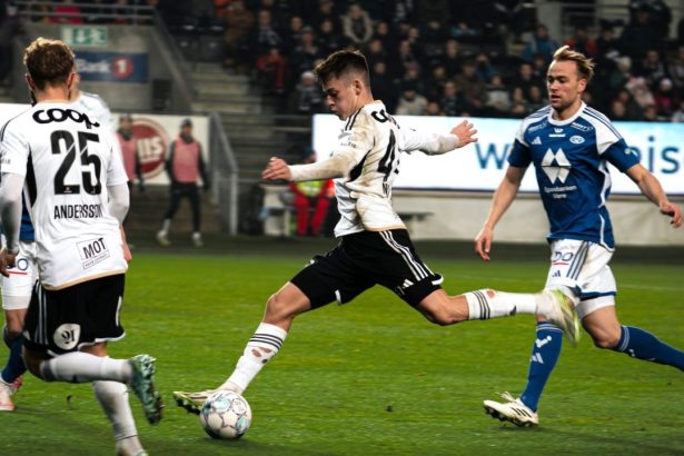 sverre nypan noua senzatie a fotbalului norvegian cine e pustiul pe care se bat liverpool arsenal si manchester city 67bef5425304b