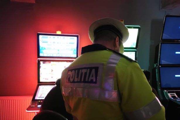 talharie la o sala de jocuri din ovidiu hotul a amenintat angajatii cu un cutit si a fugit cu banii 67b371578e16a
