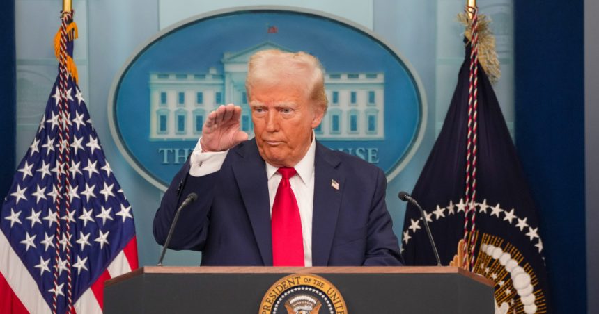 trump impune sanctiuni curtii penale internationale acuzand tribunalul ca vizeaza sua si aliatul sau apropiat israelul 67a5ad857e2bf