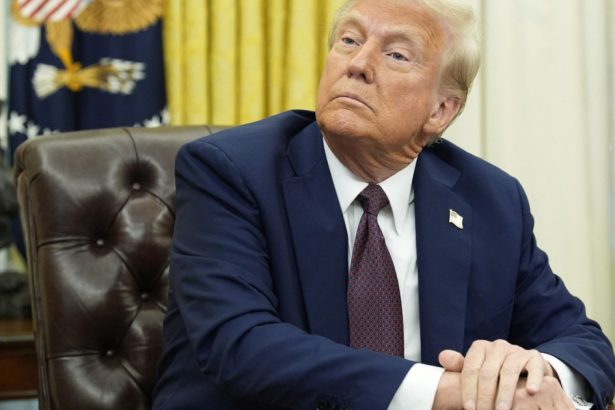 trump se pregateste sa repuna presiune maxima asupra iranului vrea sa reduca exporturile iraniene de petrol la zero 67a26c67d2894