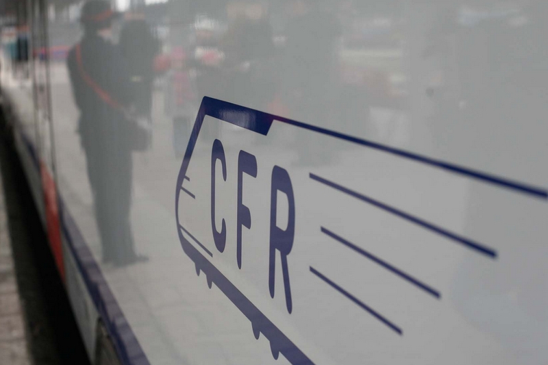 Un tren pe ruta București – Constanța s-a defectat, blocând circulația feroviară între Fetești și Borcea. 1 un tren de pe ruta bucuresti constanta s a defectat circulatia feroviara blocata intre fetesti si borcea 67ab967de3bec