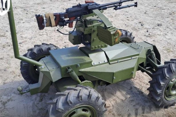 unitati robotizate vor fi create in cadrul brigazilor ucrainene de lupta afirma ministrul apararii 67a4588380673