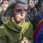 Unul dintre bodyguarzii Cristelei Georgescu, prins cu o armă de foc neletală, la protestul de la Parchetul General 3 unul dintre bodyguarzii cristelei georgescu prins cu o arma de foc neletala la protestul din fata parchetului general 67bf5137535ec