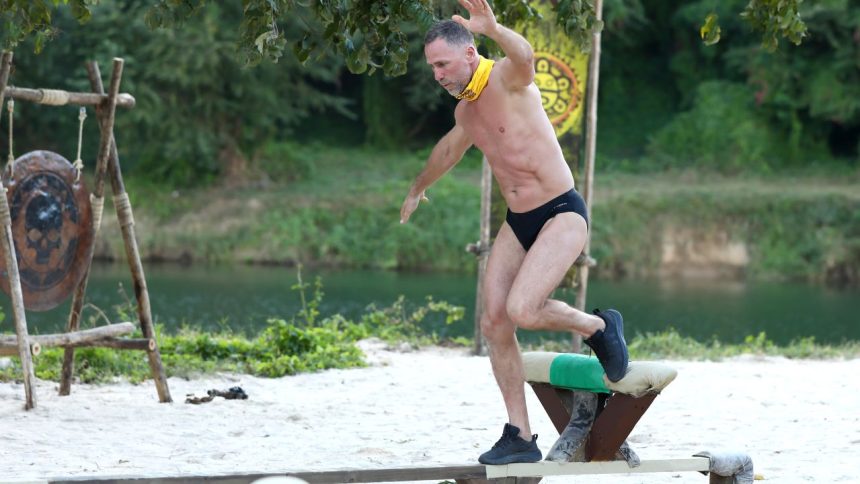 Uwe Dai, campionul de judo care își testează limitele la Survivor România: „Dacă te urmărește un urs și ai lângă tine doi, trei oameni care nu știu să înoate, îți dai seama cât de utilă este această abilitate” 1 uwe dai campionul de judo care isi testeaza limitele la survivor romania daca te urmareste un urs si ai langa tine doi trei oameni care nu stiu sa inoate iti dai seama cat de utila este a 67a9dd51e6347