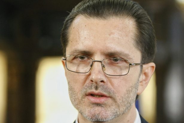vasile banescu despre respingerea admiterii lui mircea cartarescu in academie un spatiu imbacsit de ultranationalism post ceausist 67b0637526e23