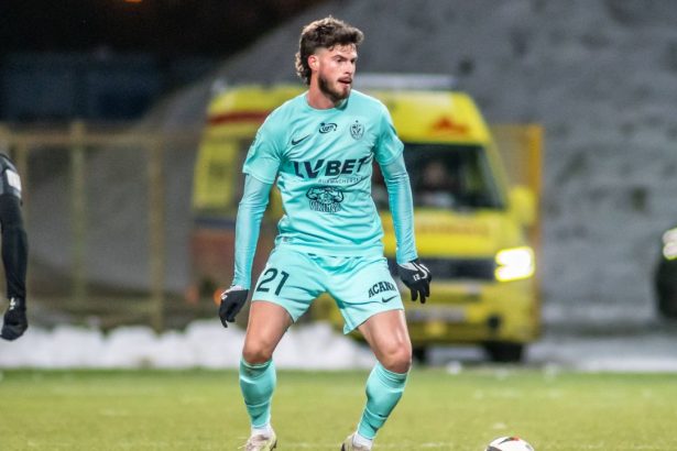 video a intrat baluta si kaput fosta mare speranta a fotbalului romanesc a ajuns rezerva la codasa campionatului care are o singura victorie 67a85ab0280d8