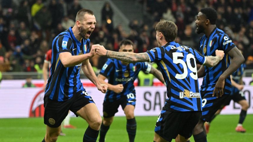 video ac milan inter milano si as roma napoli ce derby uri goluri pentru puncte pretioase in minutele 903 si 902 67a07527638ad